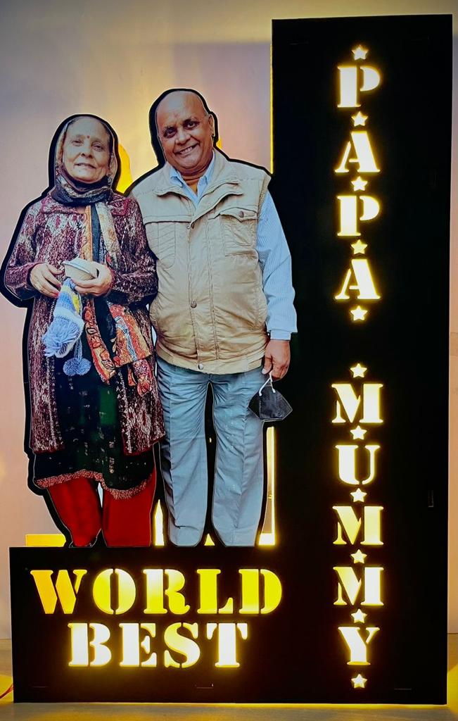 led standee photo frame