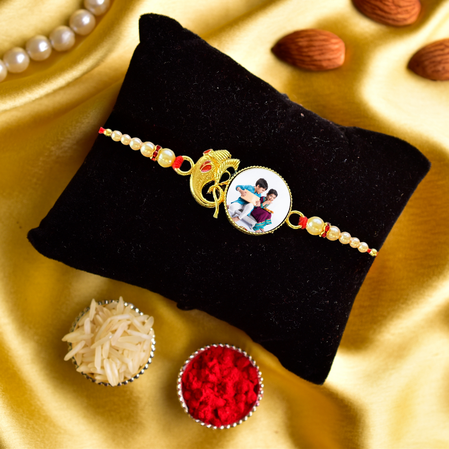 Customized Rakhi, Gyffo